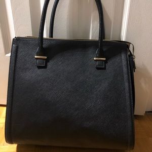 Black purse from H&M